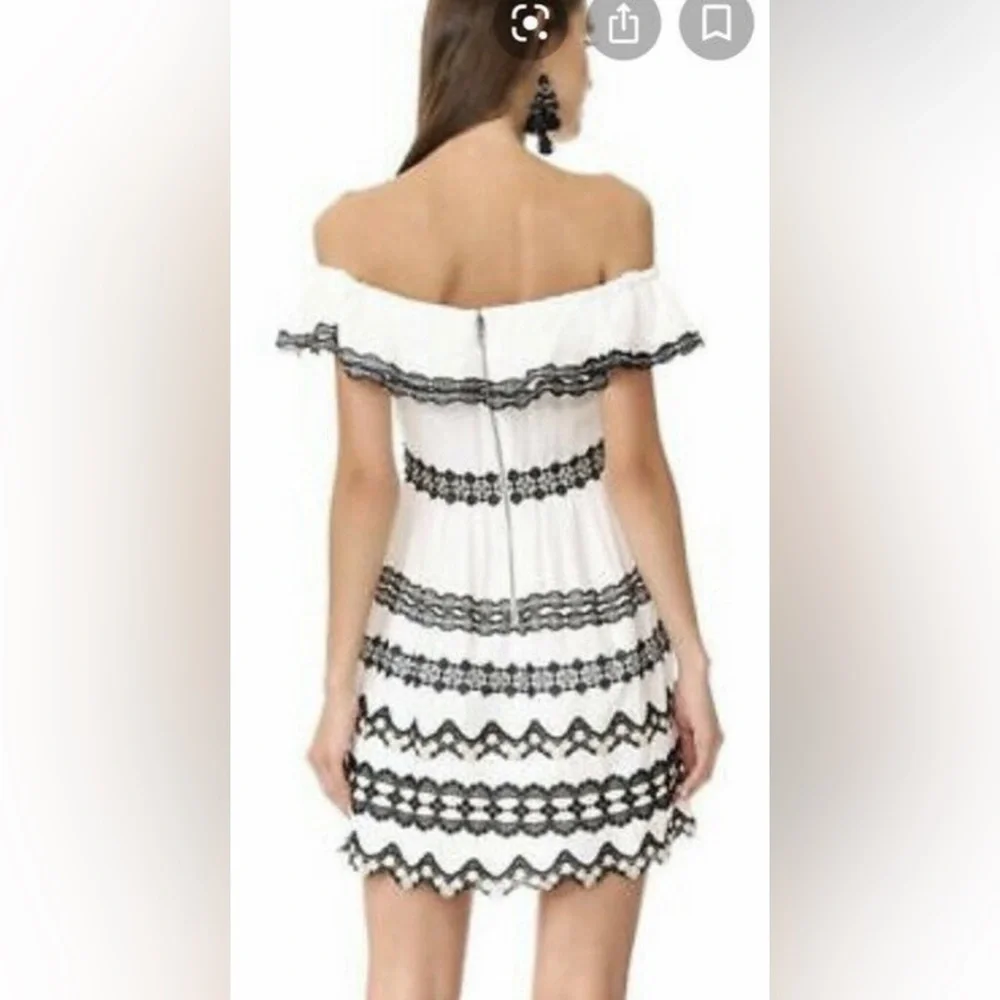 Alice + Olivia & Rozzi On/Off- Shoulder Mini Dress w Embroidered Lace Trims CL3
